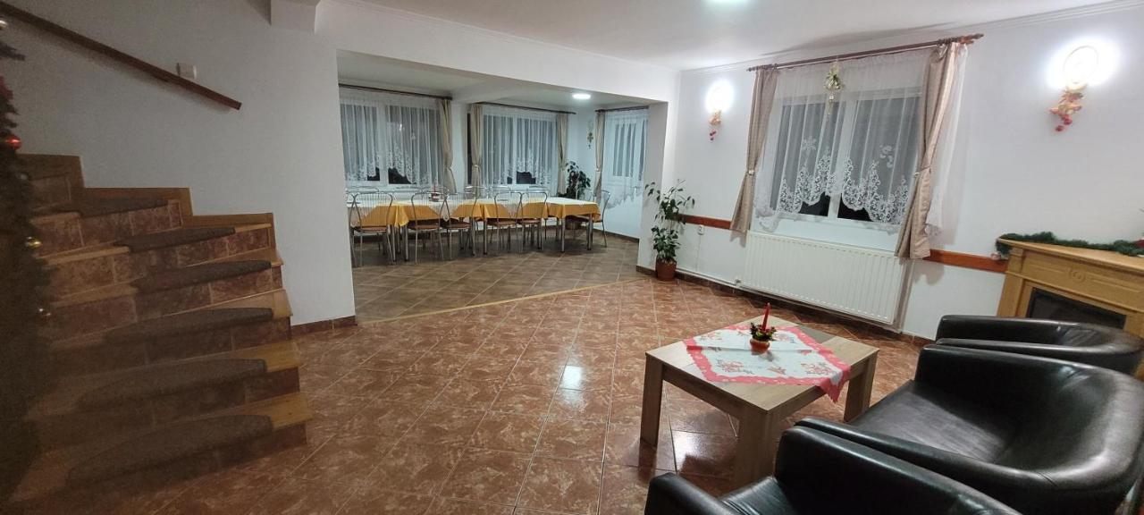 Pensiunea Casa Ady Bran  Exterior photo