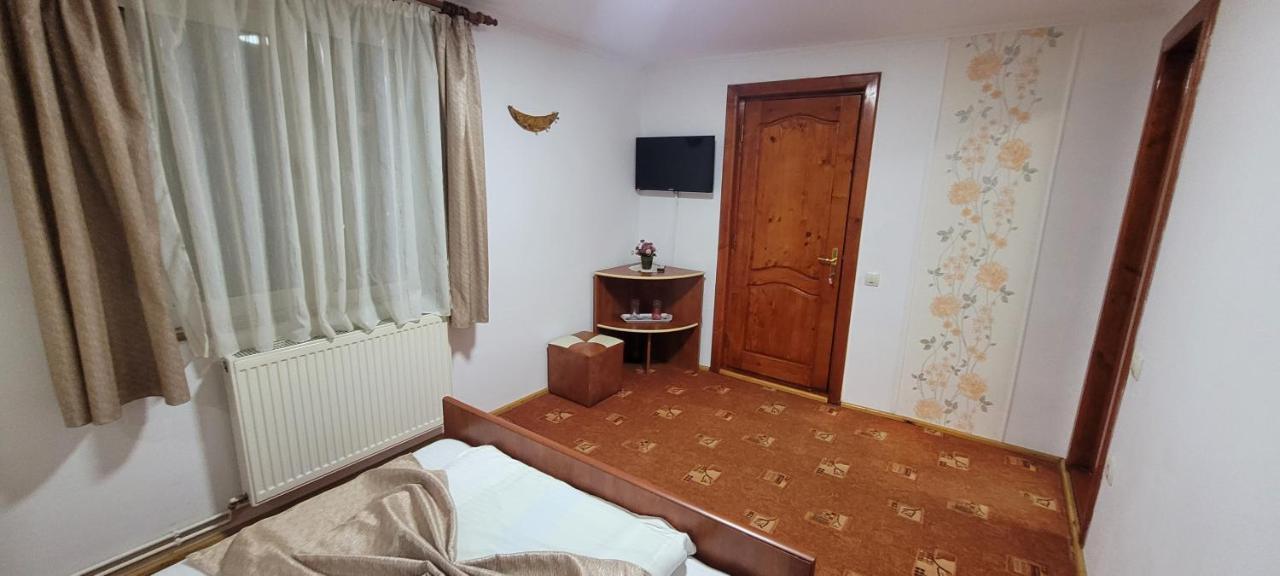Pensiunea Casa Ady Bran  Exterior photo
